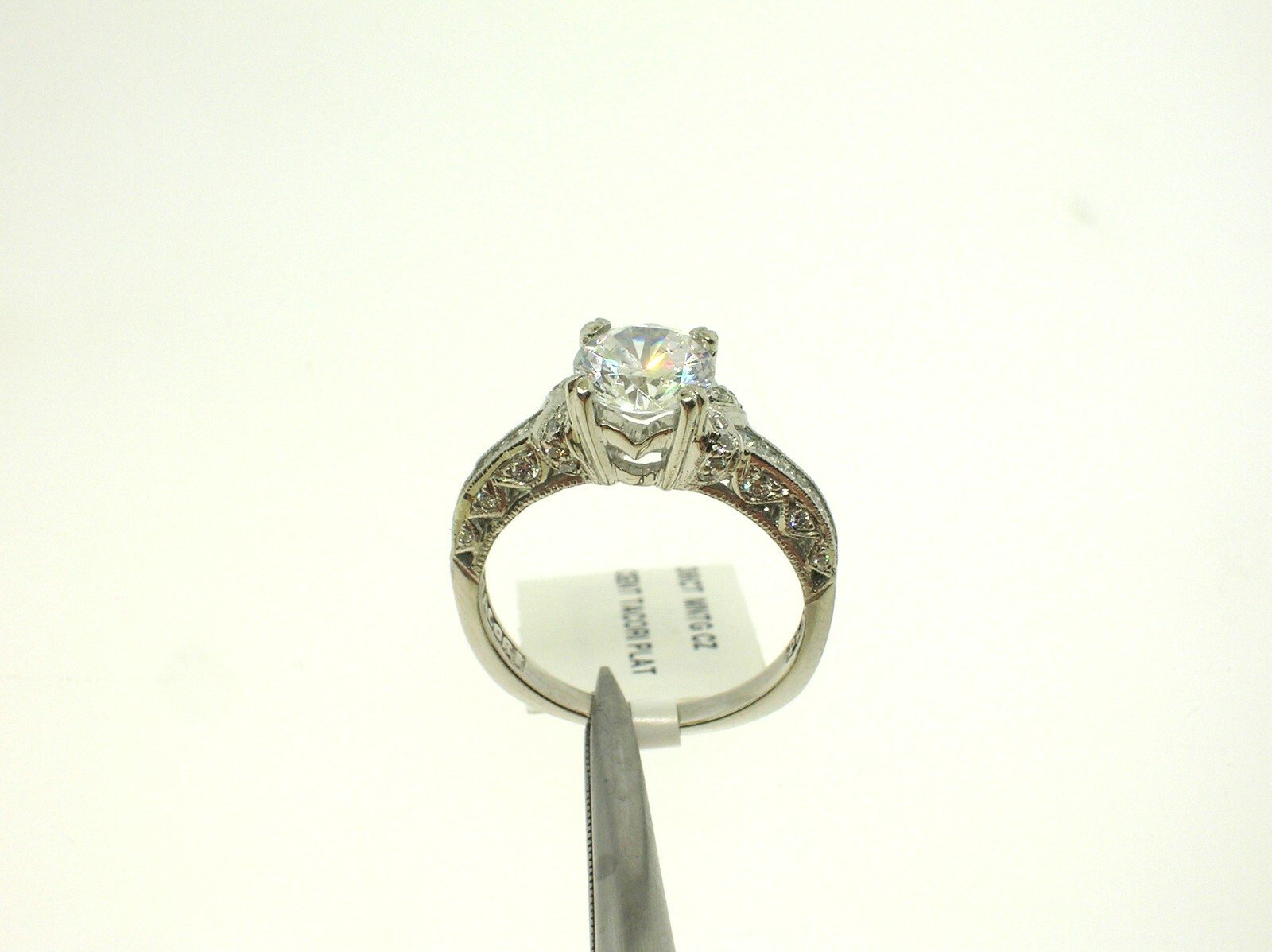 TACORI PLATINUM SETTING 0.36 CT DIAMONDS – SIZE 6.5 US – RETAIL $4,820.00