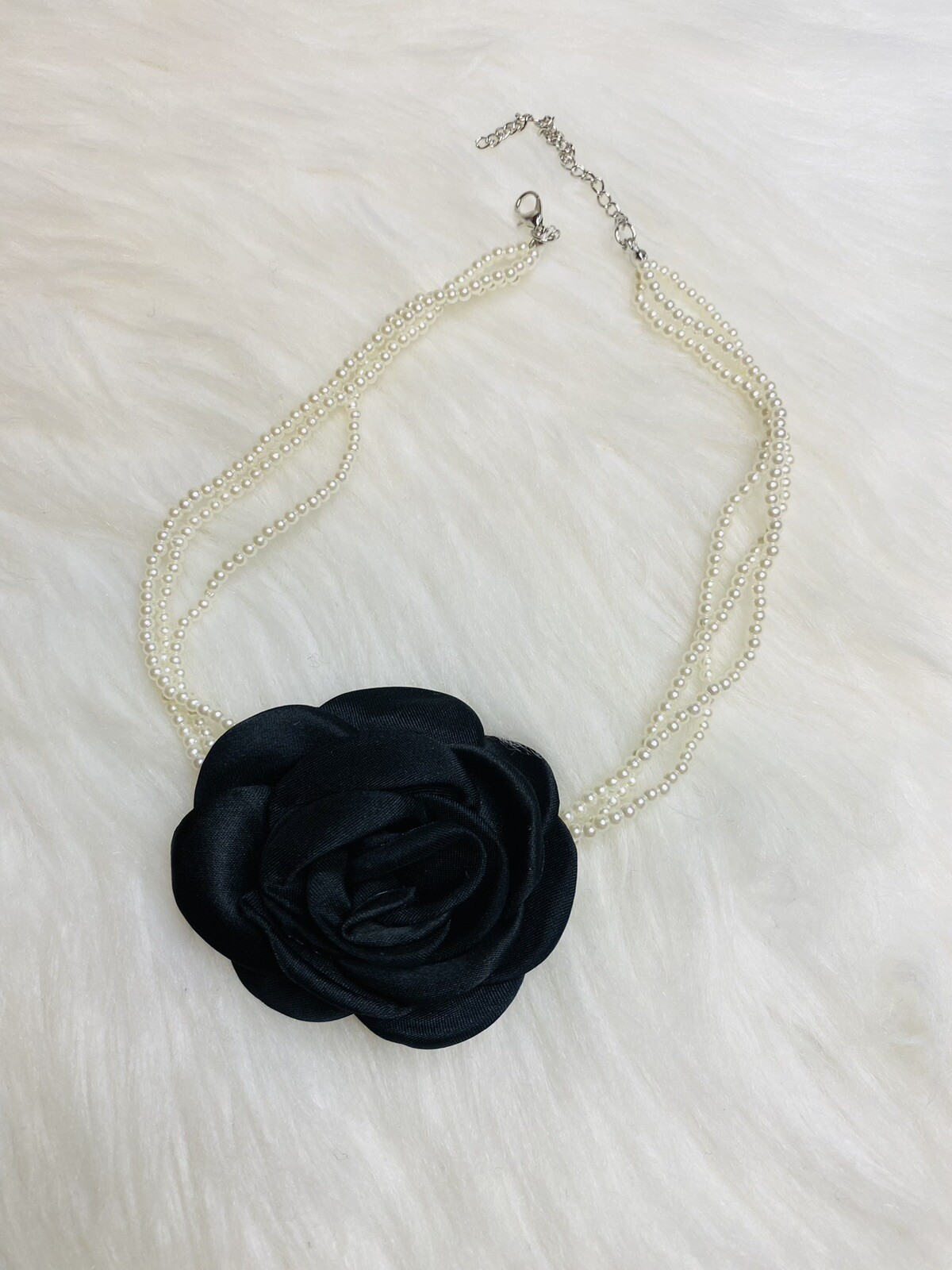 Black Camellia Flower Choker Pearl Necklace New