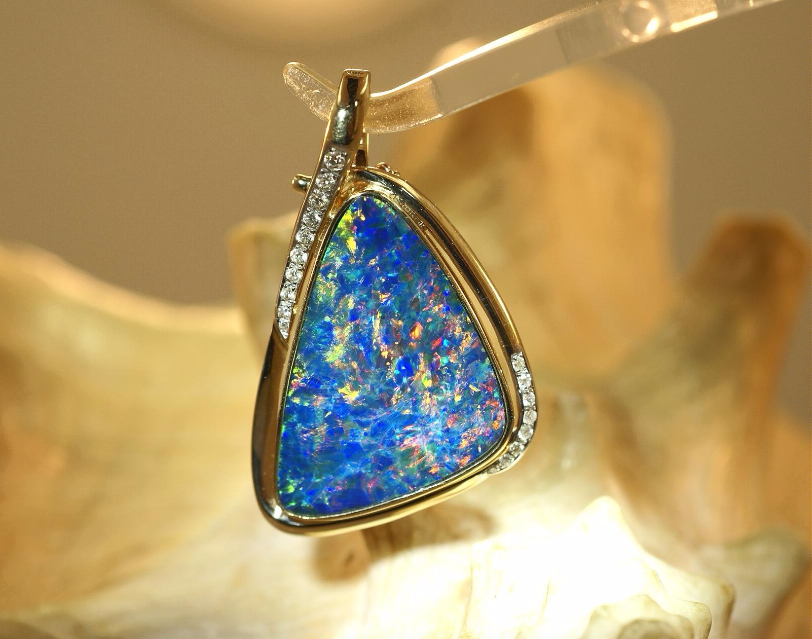 22.5MM 14K YELLOW GOLD GENUINE AUSTRALIAN DOUBLET OPAL DIAMOND ENHANCER PENDANT