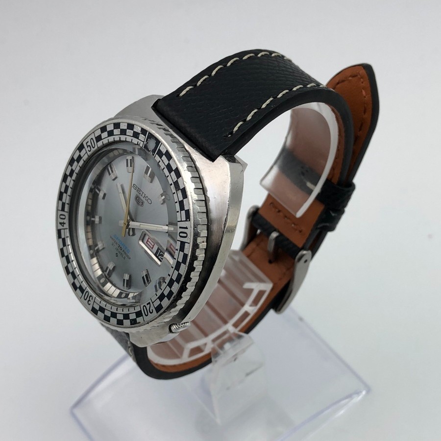 Vintage 1969 Seiko 5 Sports 6119-7170 Rally diver Checker flag Automatic #2106