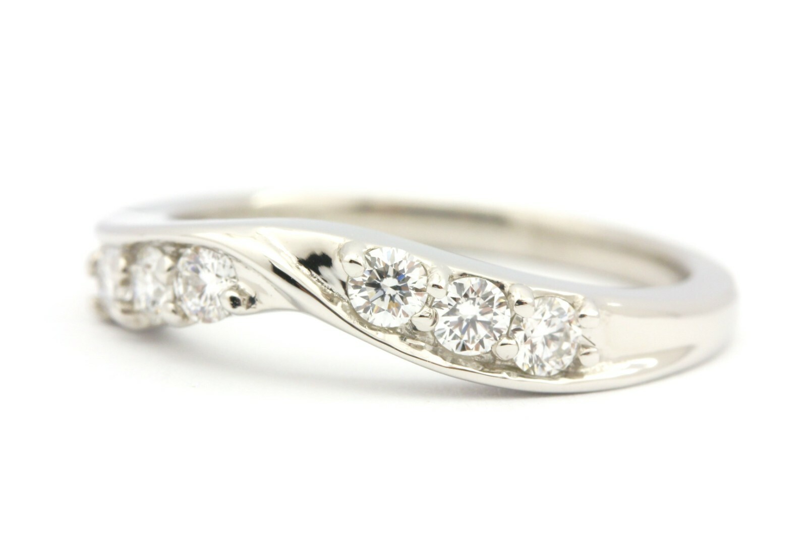 platinum 0.35ctw natural diamond twist wedding band size 6.25 3mm 5.43g new
