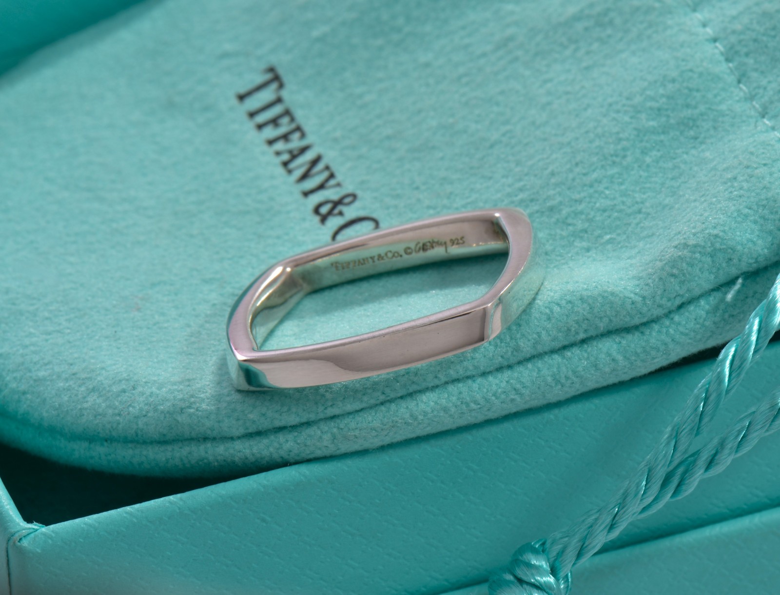 Size 9.5 Tiffany & Co Silver Frank Gehry Narrow Torque Square Ring in Pouch Rare