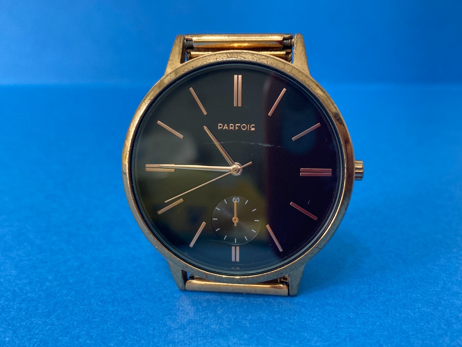 sometimes black dial quartz watch mm.38 working.