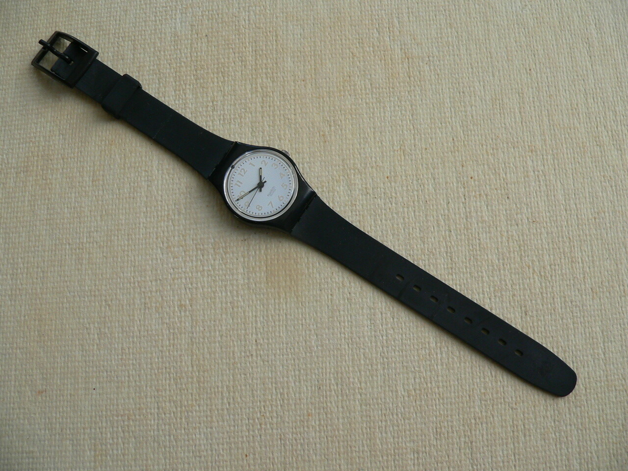 1991 Vintage Ladies swatch watch Investment LB129