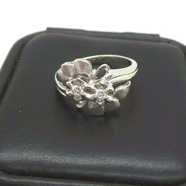 STUNNING 14K WG FOREVER US DIAMOND RING SZ 6.5 BB00182 3.54 grams