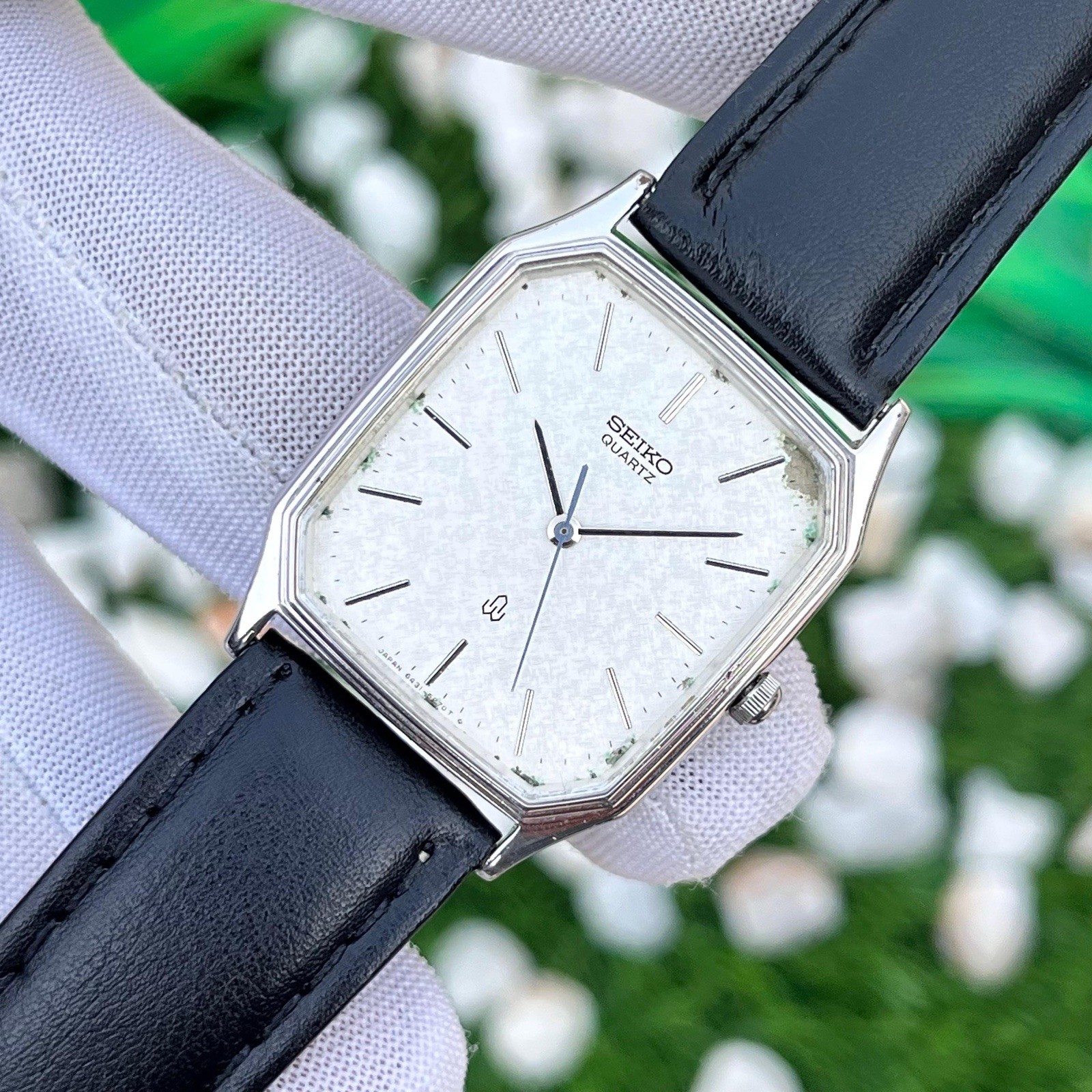 Vintage Seiko JDM Hammered Dial Dress Formal Japan Men’s Quartz Watch 6431-5150