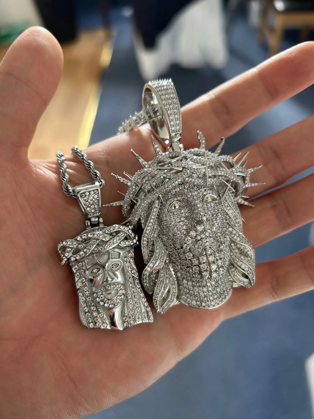 Iced Out Ratten Jesus Necklace Pendant for Men – Hip Hop Fashion Jewelry