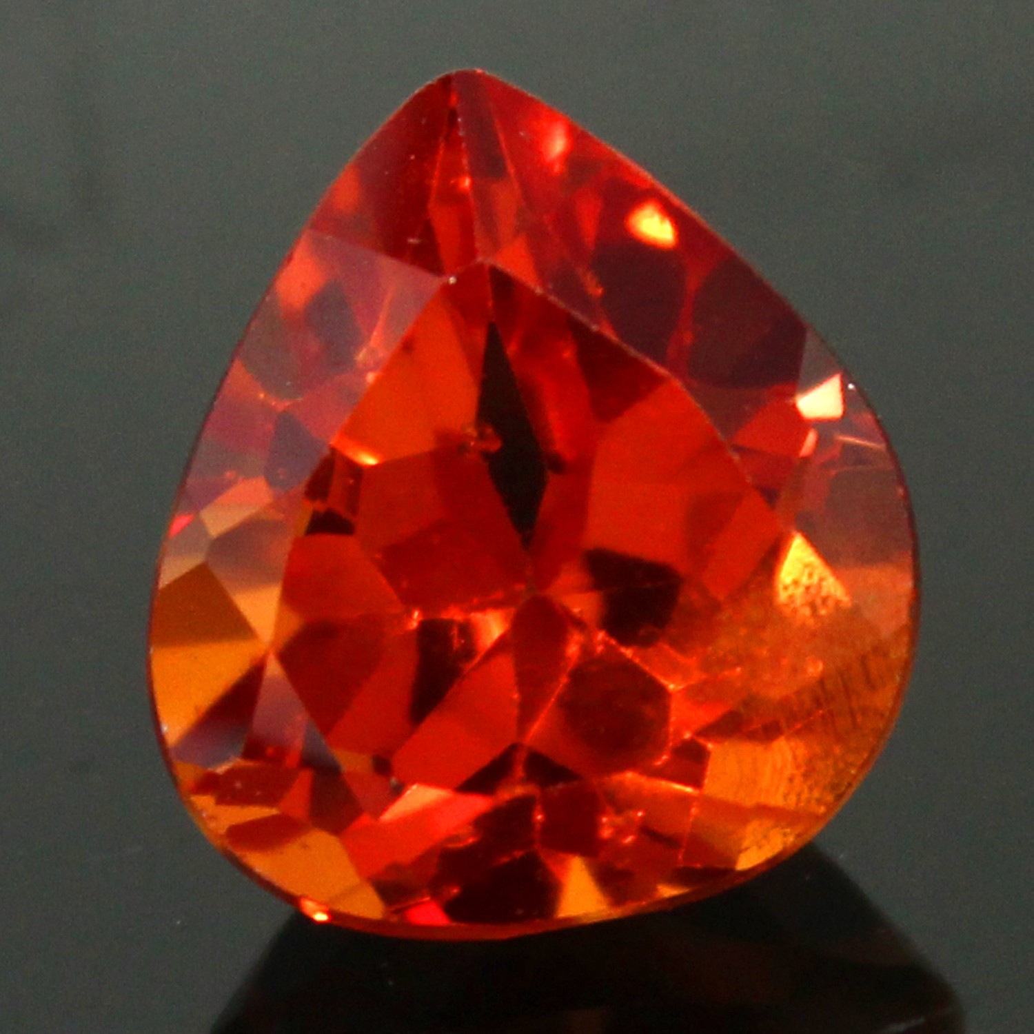 Certified5.05 Ct Natural Montana Padparadscha Sapphire 10×9 MM Pear Gemstone