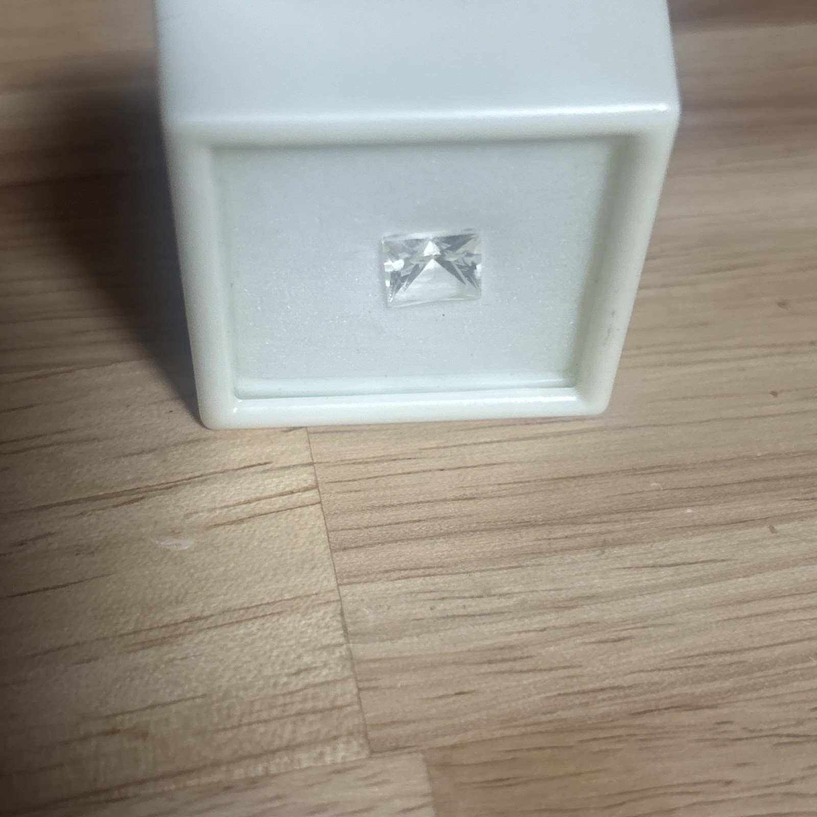 NEW 2.75ct White YAG Simulant Gemstone 8x8mm Gem Jewelry Stone Craft Piece