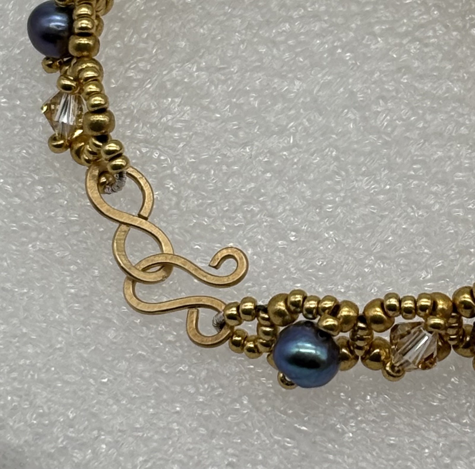 Artisan Made Bracelet Freshwater Pearls Swarovski Crystals 14K GF Clasp Unsigned