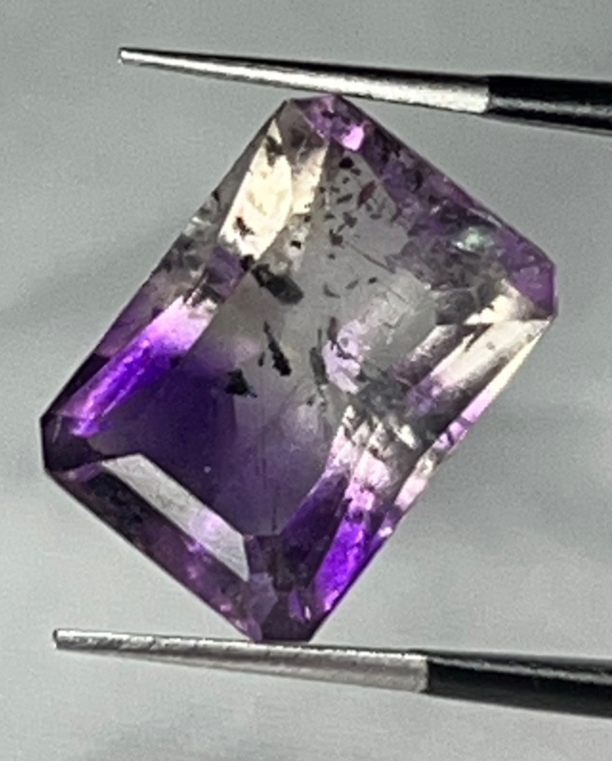 IPAS-1 Natural Amethyst 4.55ct 12x9x6mm Emerald Cut shape