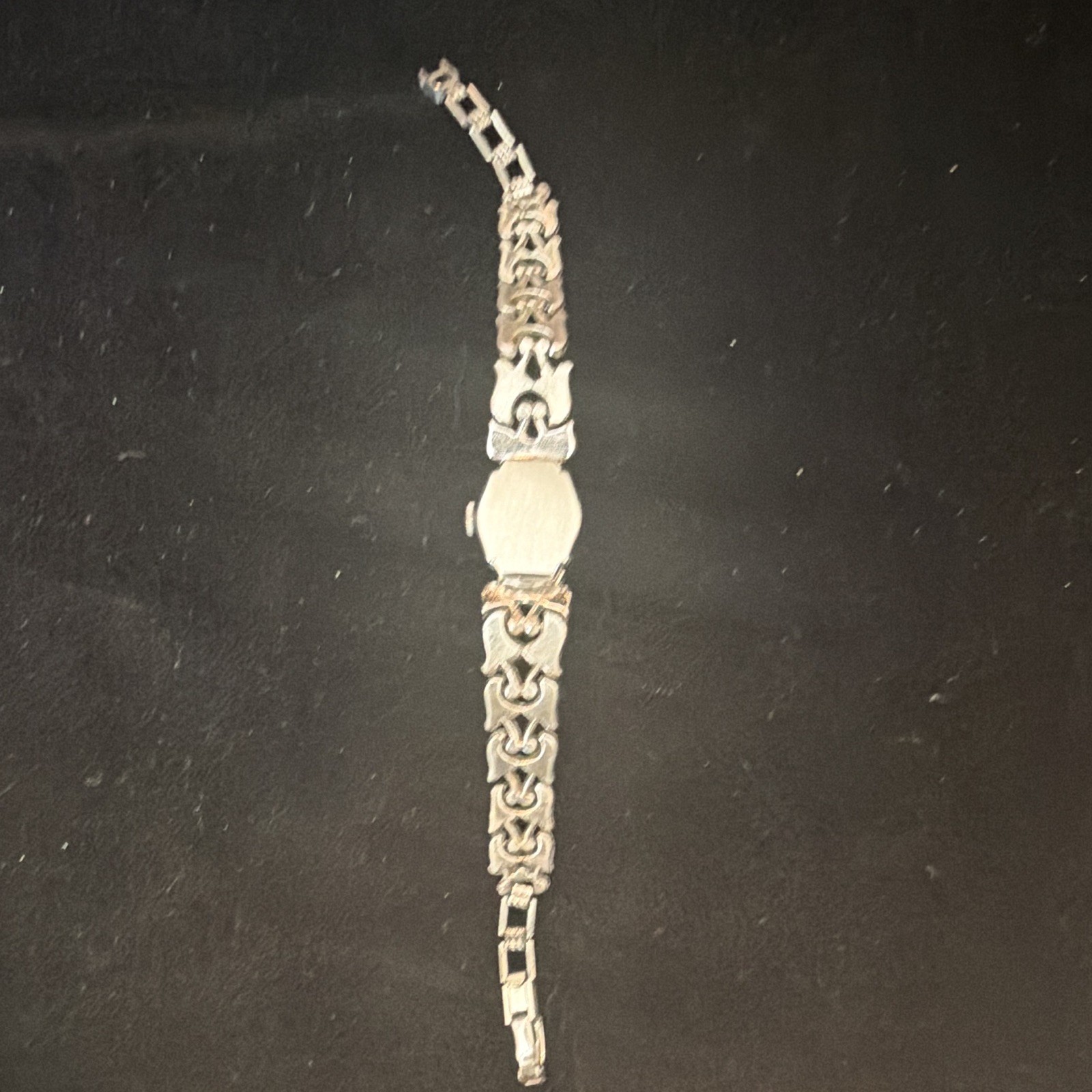 Monarch Swiss 17 Jewels Women’s Manual Wind Dress Square Silver Bracelet