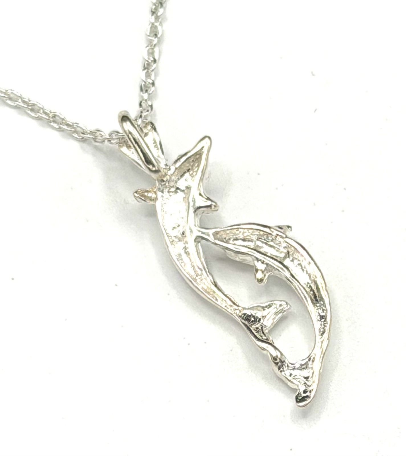 Sterling Silver Ocean Double Dolphin Pendant Necklace 18″ NWT 3.3g Gift Box
