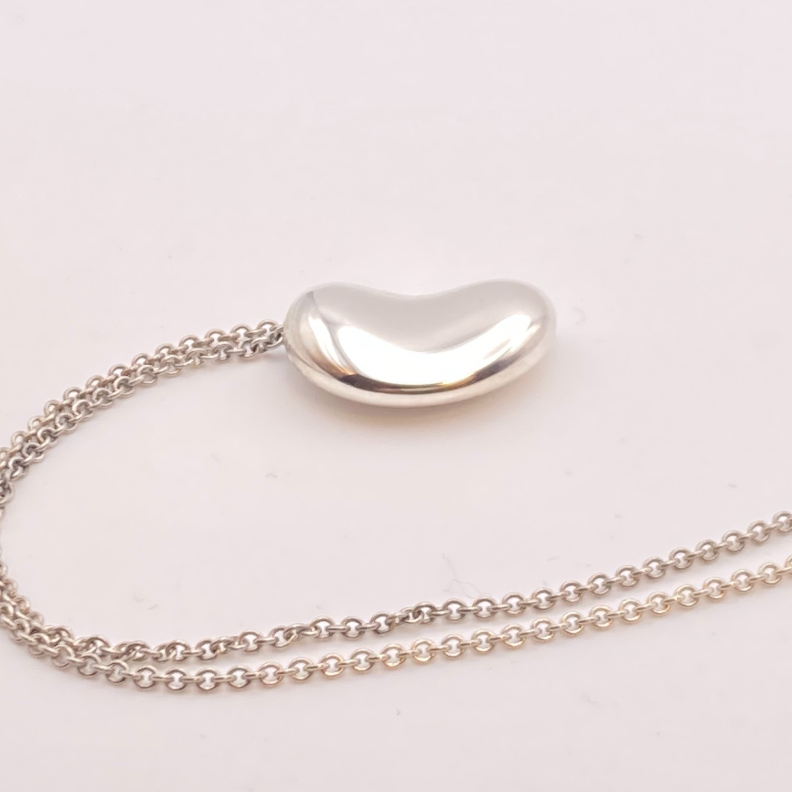 Tiffany & Co. 21mm Bean Pendant Necklace 16″ Silver 10.9g