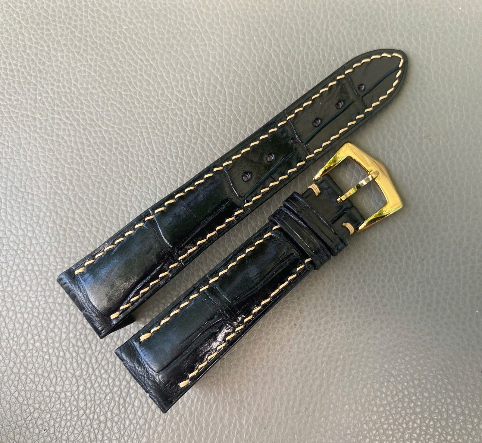 Custom Open Ended Black Genuine leather Strap size 12 13 14 15 16 17 18 19…26