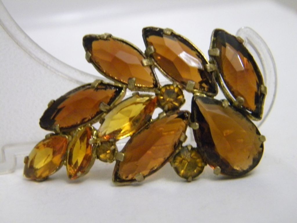 Brooch Czech Jewelry Brooch Czechoslovakia Vintage Jablonex, gift e341