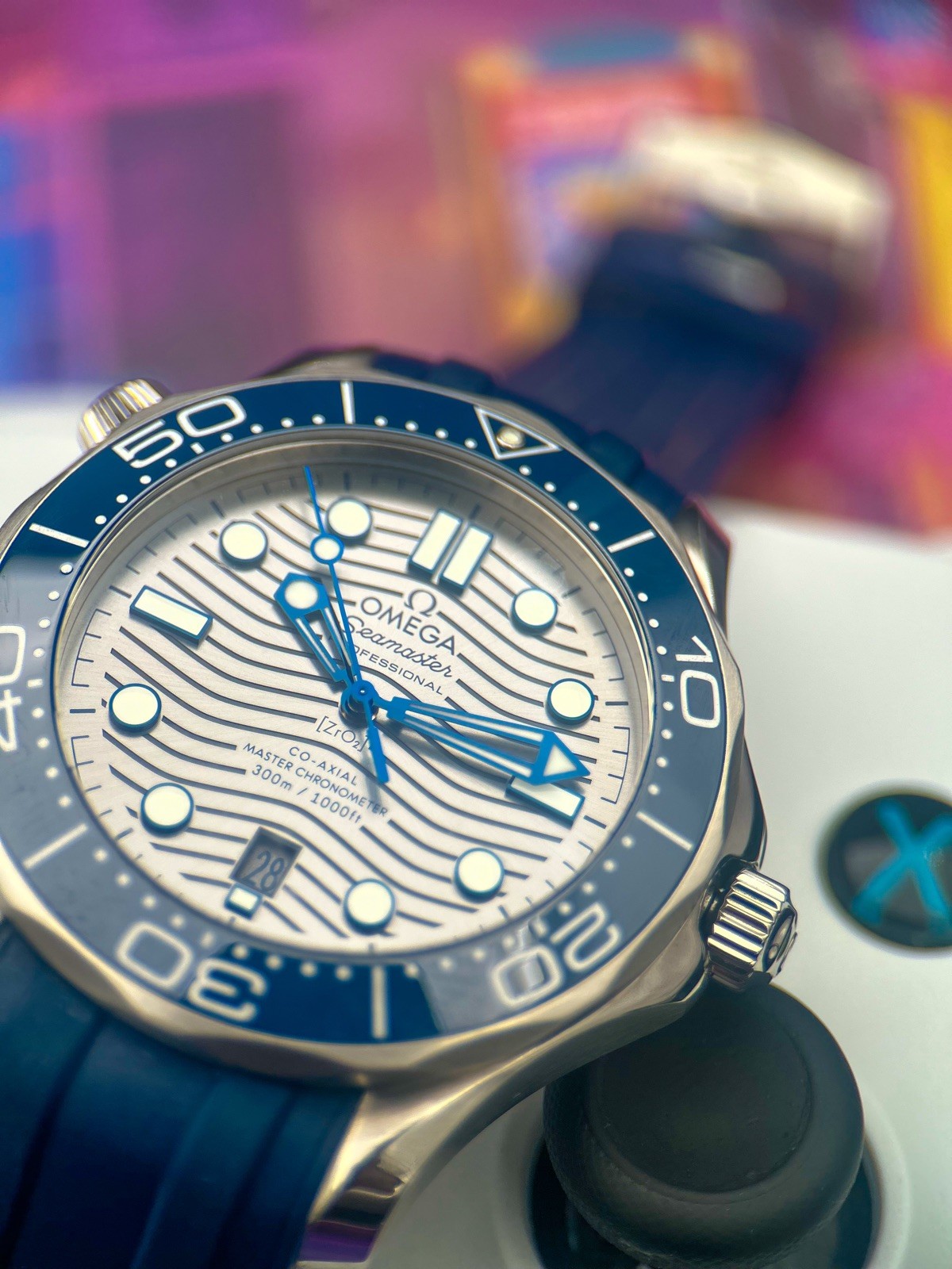 OMEGA Seamaster Diver 300M 210.32.42.20.06.001 “Blue Dial Grey Wave”