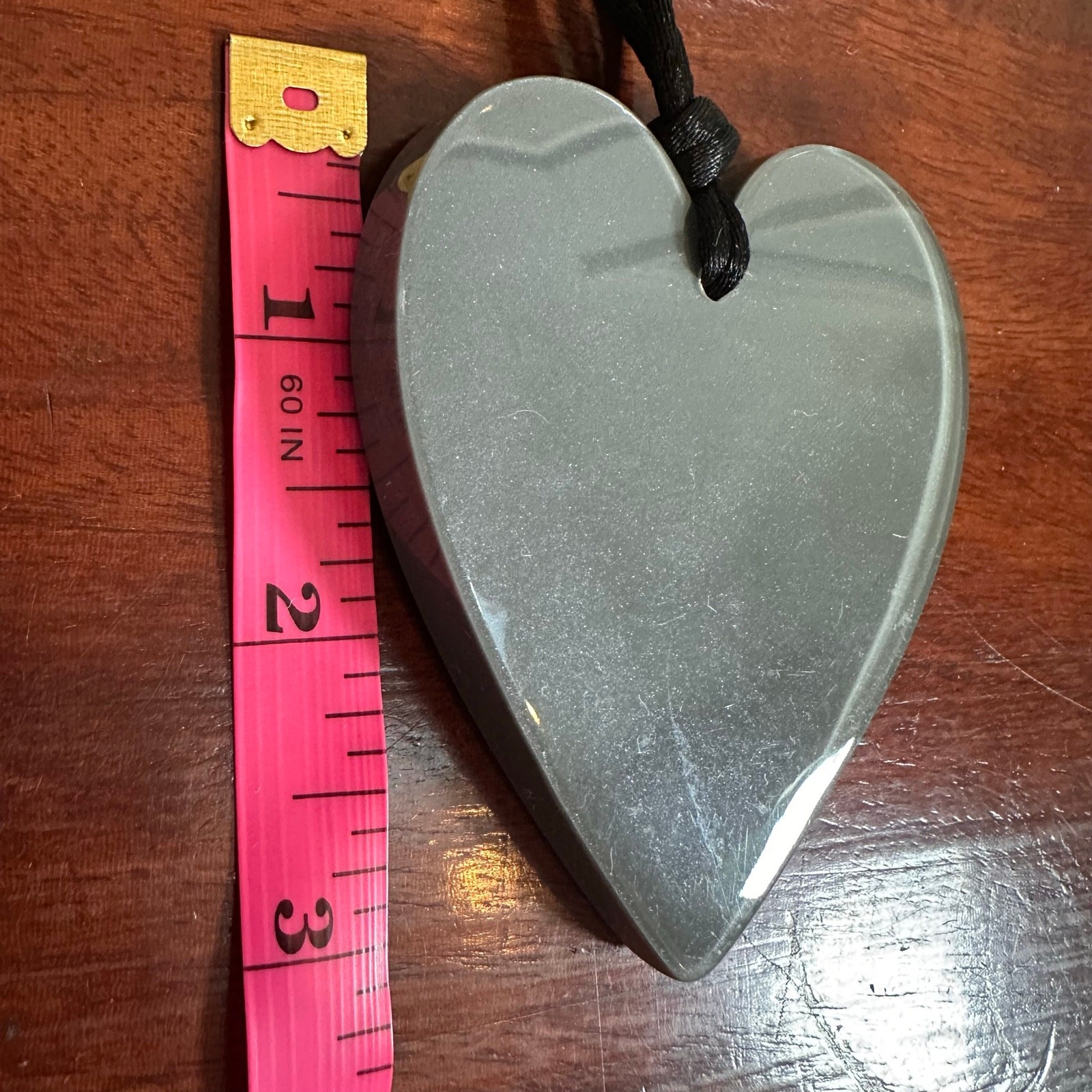Zsiska Heart Necklace Oversized Lagenlook Contemporary Jewelry Gray Black Cord
