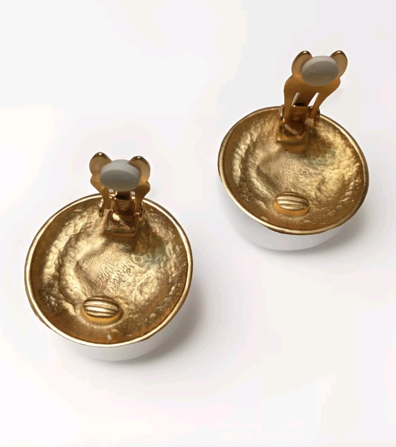 Vtg Earrings 80’s ART DECO/NOUVEAU CLASSY Swirled BRUSH Matte GOLDTONE RARE Clip