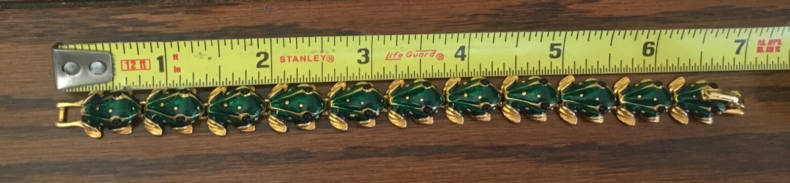 Frog Bracelet & Pin Set Gold Tone Emerald Green Enamel Fold Over Clasp