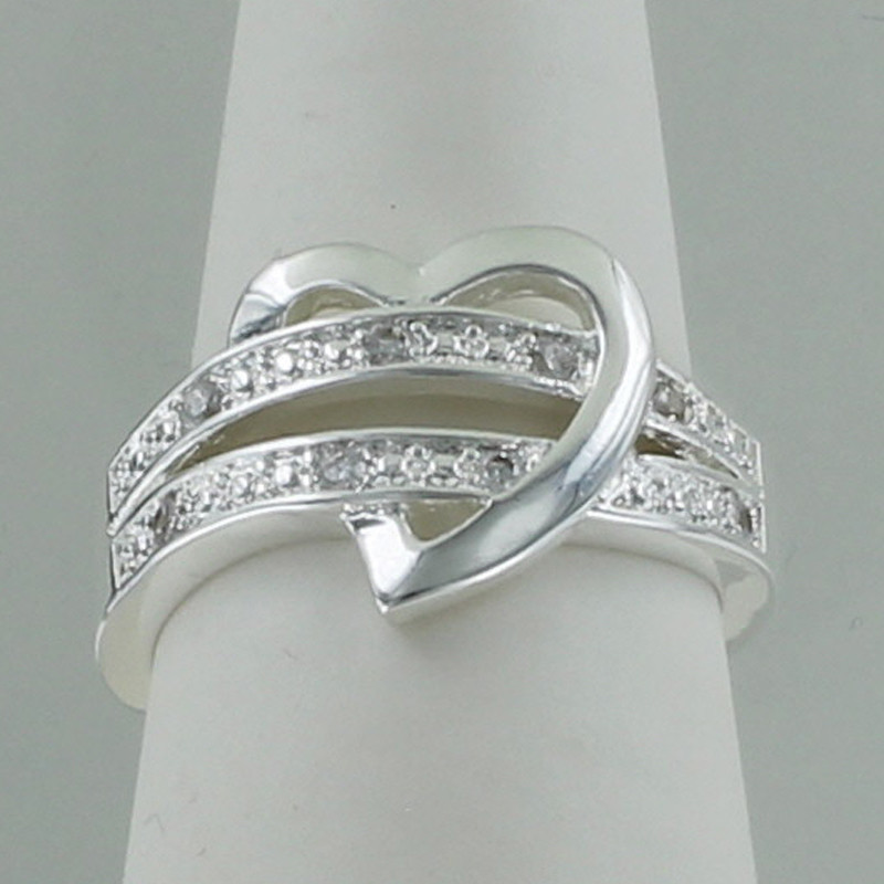 RHINESTONE HEART RING – Silver Plated Zinc Alloy Bling Sparkle Cocktail Crystal