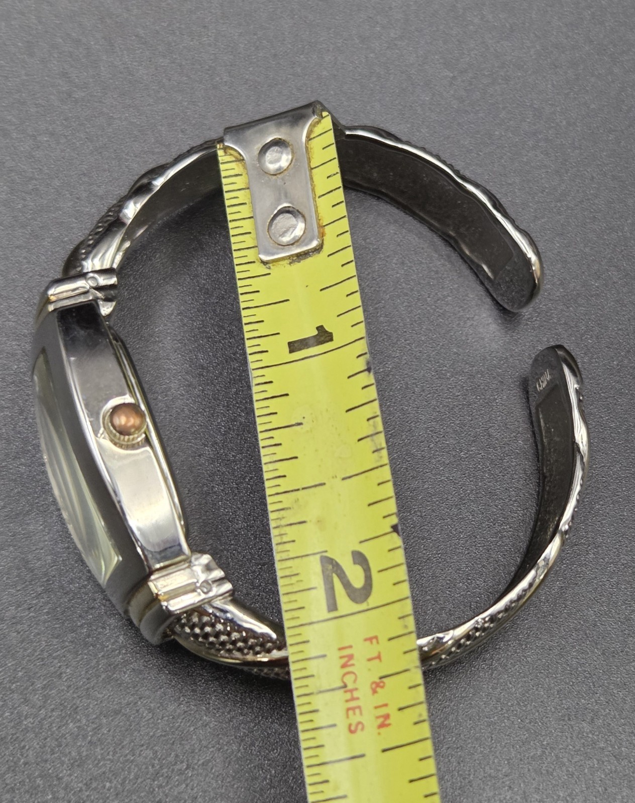 STUDIO Time STD950T Cuff Bracelet Quartz Analog Women’s Watch Sz. 6″ New Battery