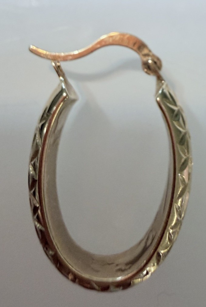 Vintage 14k Yellow Gold Israeli Filigree Lever back Earrings-Made In Israel 0.5g