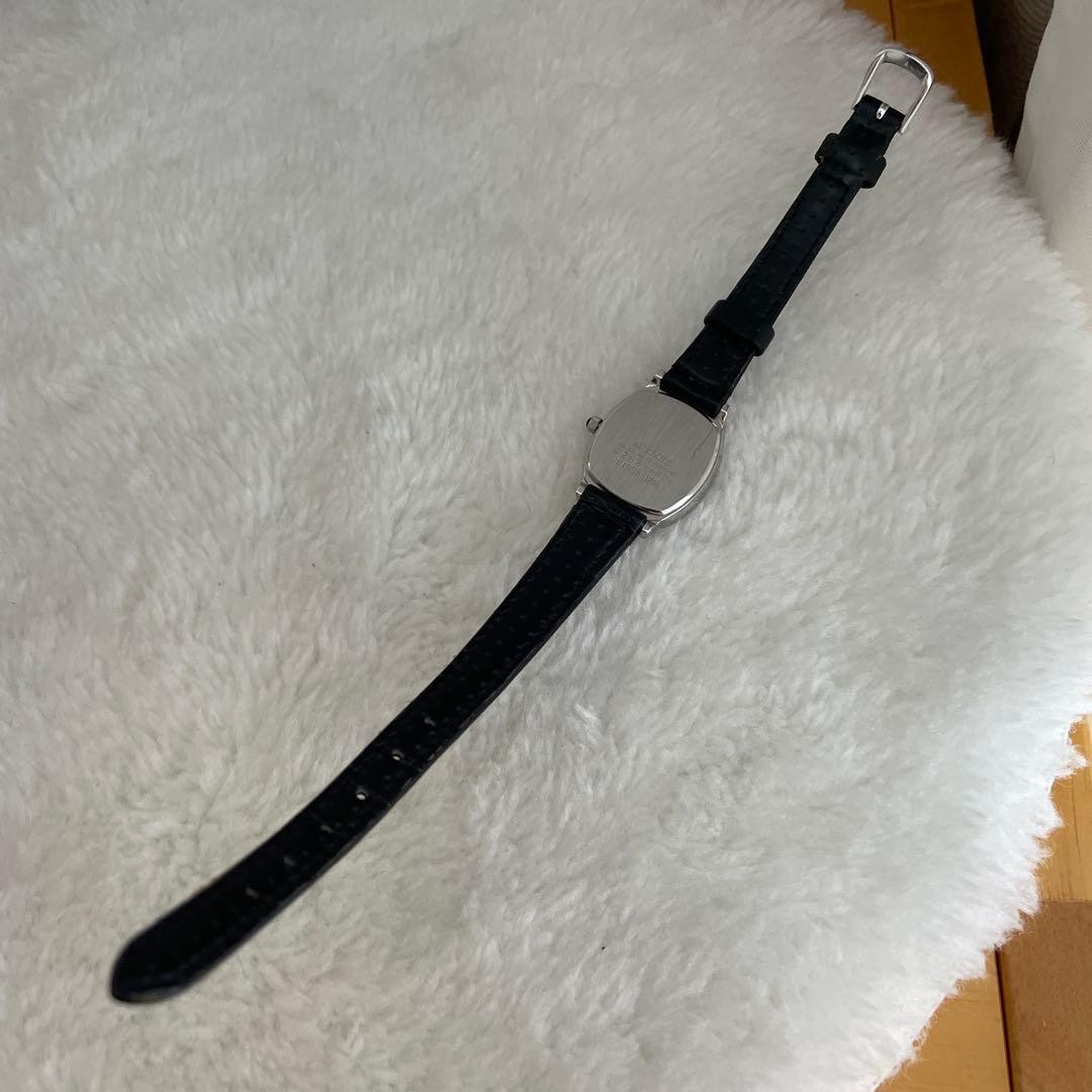 Aureole Quartz Black Dial Wristwatch