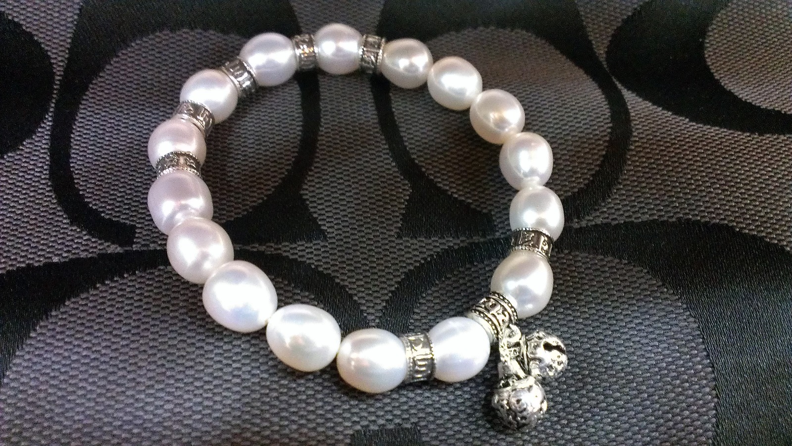Dr.Pearl Elastic 9-10 mm Baroque pearl bracelet with Thailand Silver Ornament