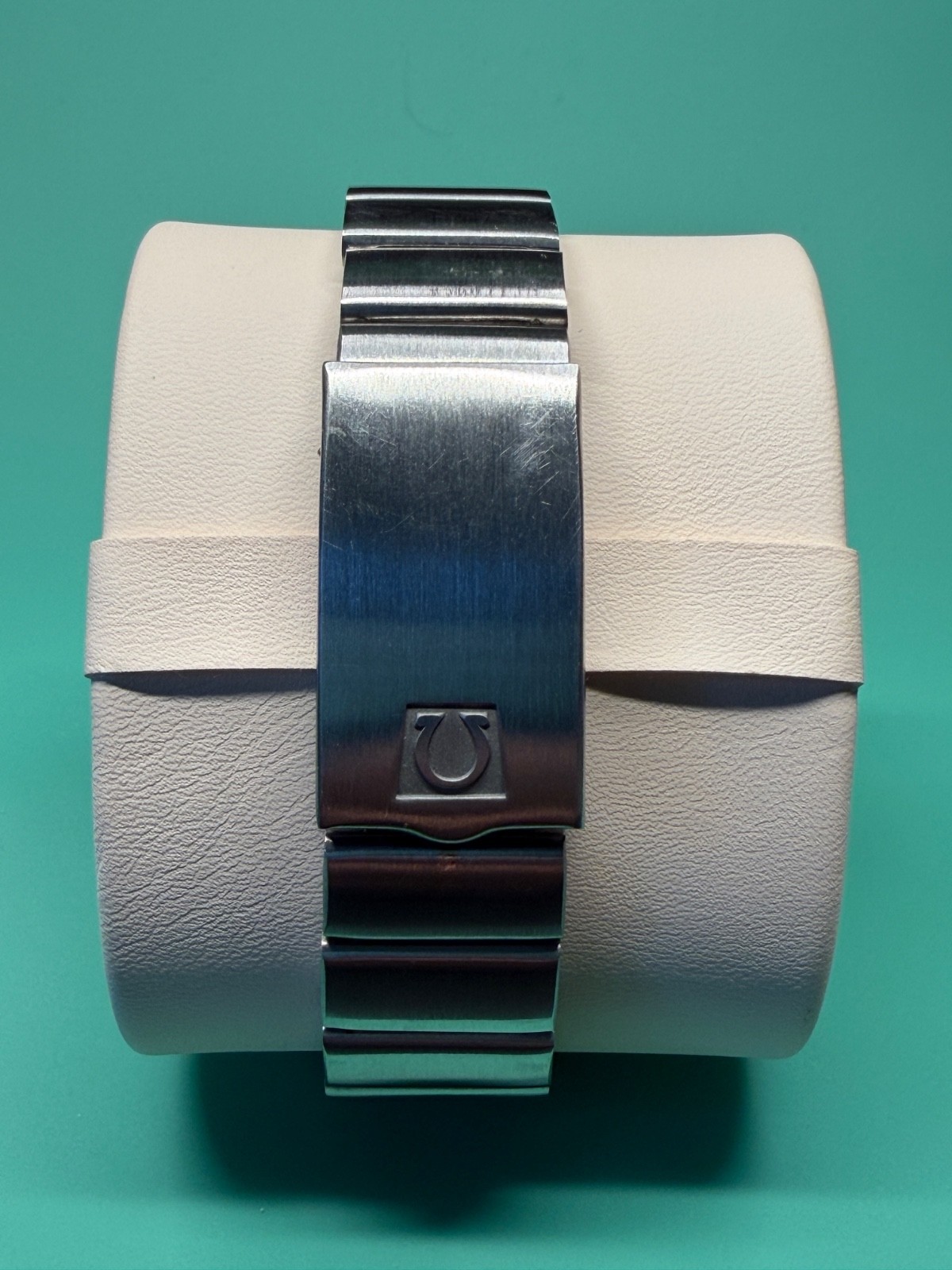Omega Constellation Megaquartz f2.4 Cal 1510