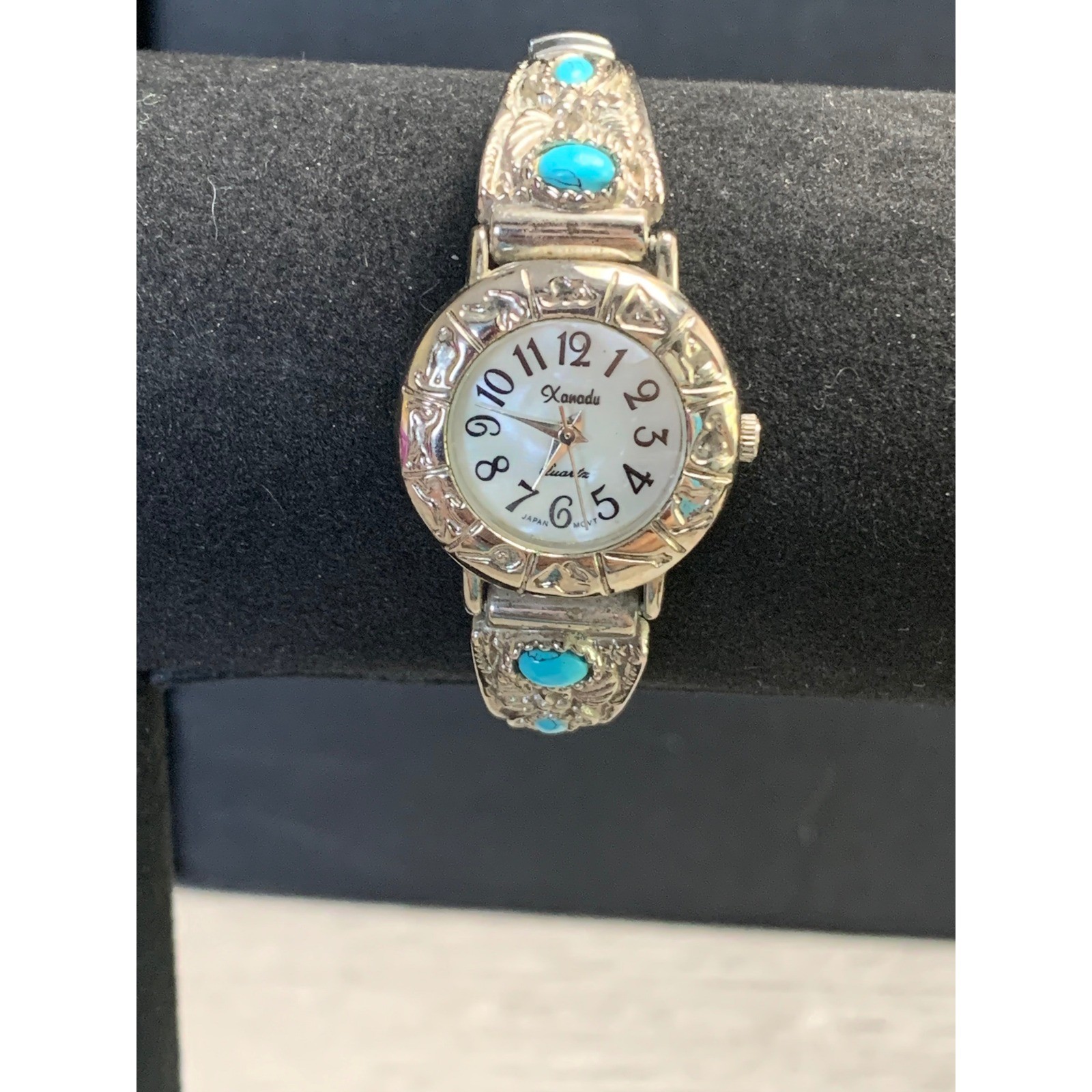Xanadu Womens Quartz Watch Western Turquoise Style Silver Tone Expansion Band
