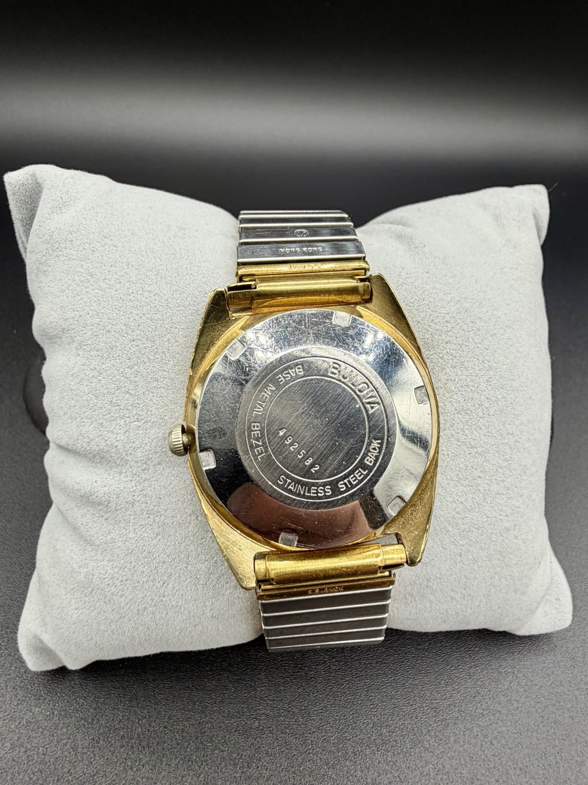 Vintage Bulova Mens Automatic Watch 23 Jewels *Running fast*