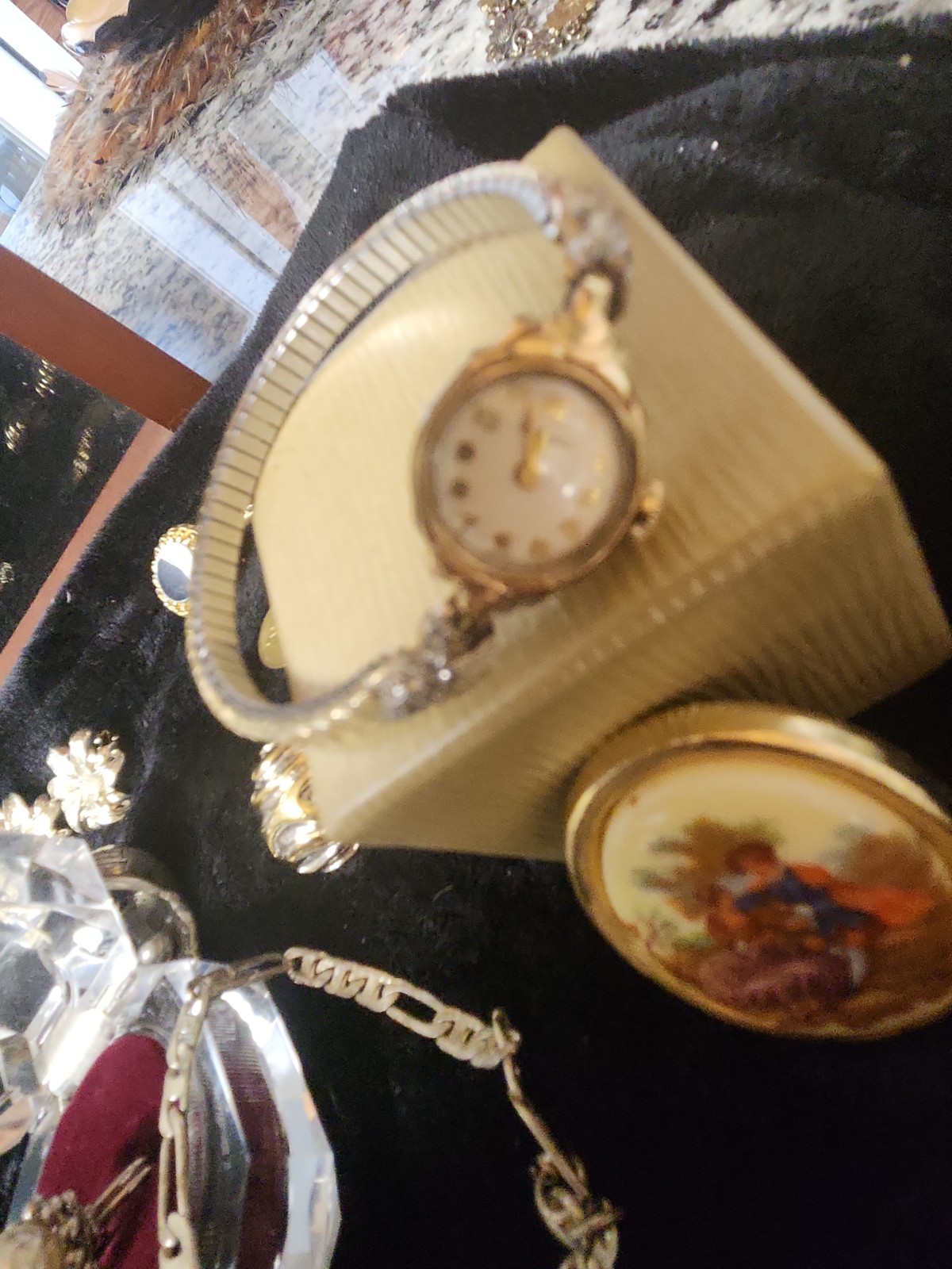 Vtg & Art Deco Mixed #4 Jewelry Lot ( 34 )