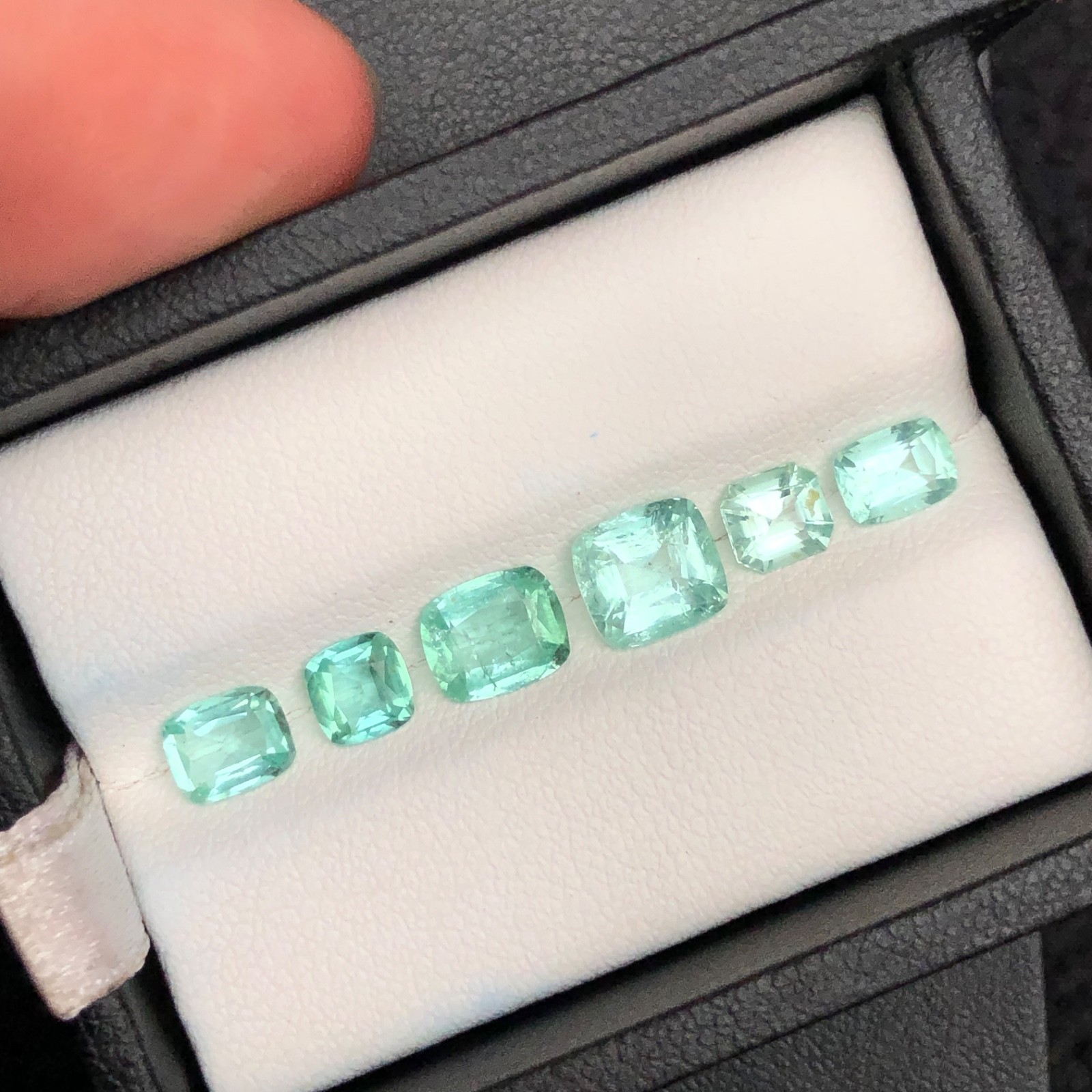 4 Ct Natural Seafoam Tourmaline Lot Mint Green Loose Gemstones for Jewelry