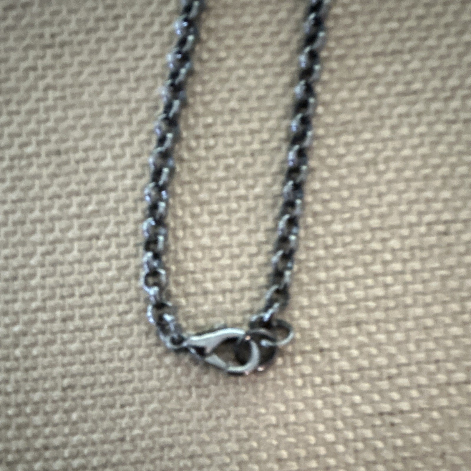 Silver Tone Rectangle Pendant Choker Necklace Black & White with lobster clasp