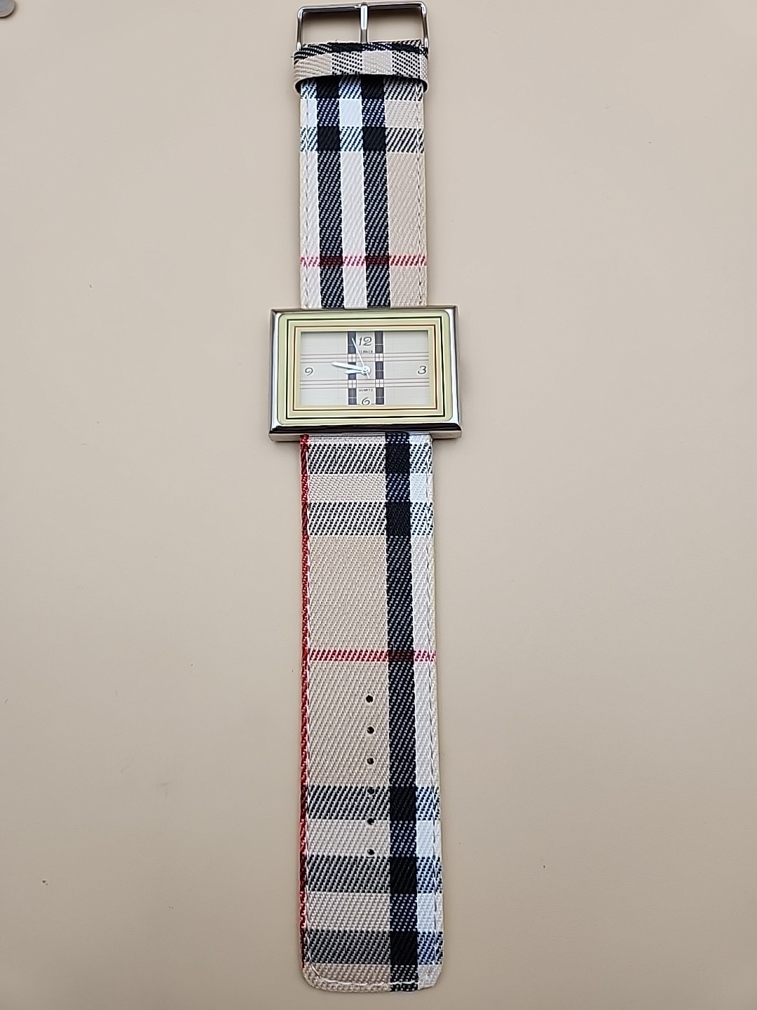 BIJOUX TERNER Silver Tone/ Plaid Styled Women’s Fashion Watch NEW BATTERY