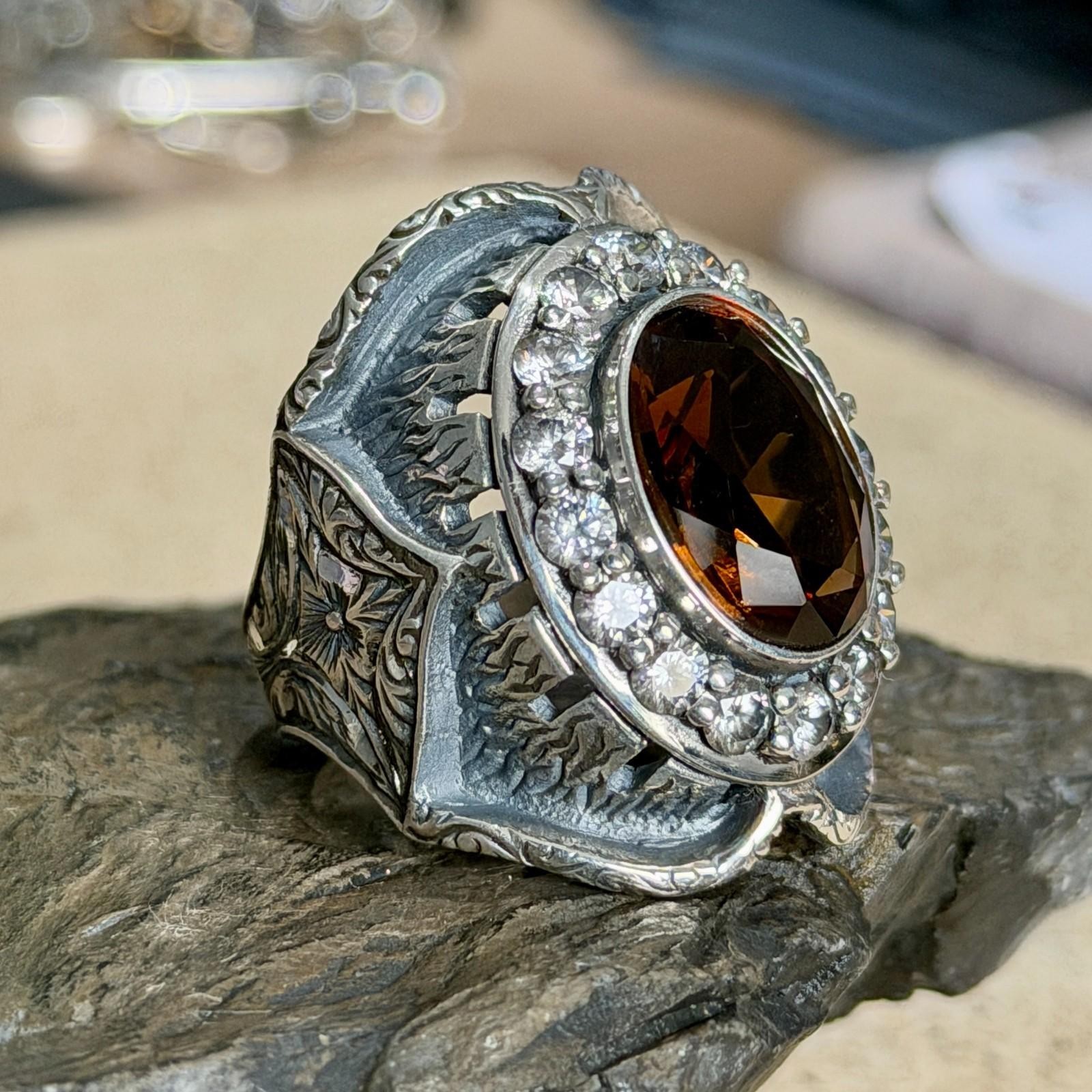 925 Men Handmade Zultanite Alexandrite Gemstone Hand-Engraved Turkish Ring