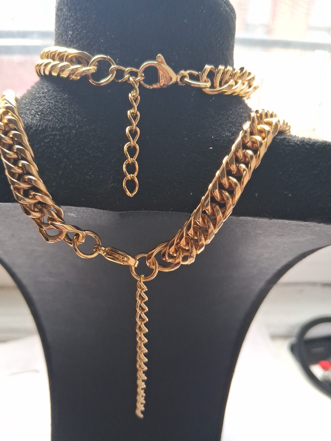 Curb Chain Choker Necklace 20-22 inches And Bracelet Set 7.50-9.0in) In lON