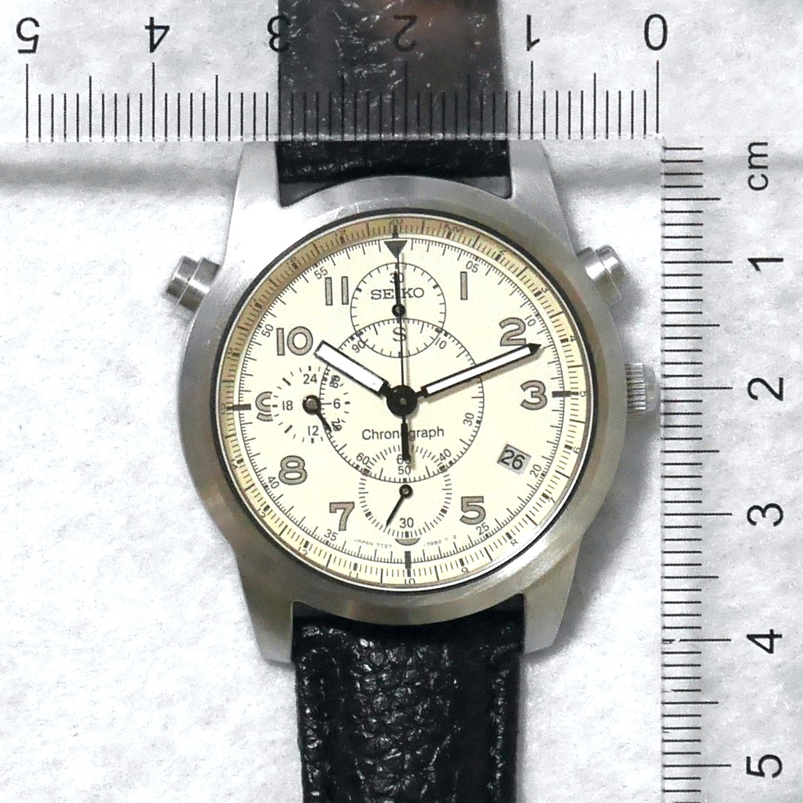 SEIKO SUS Military Watch 7T27 1995 White Pilot Chronograph Date indicator Japan
