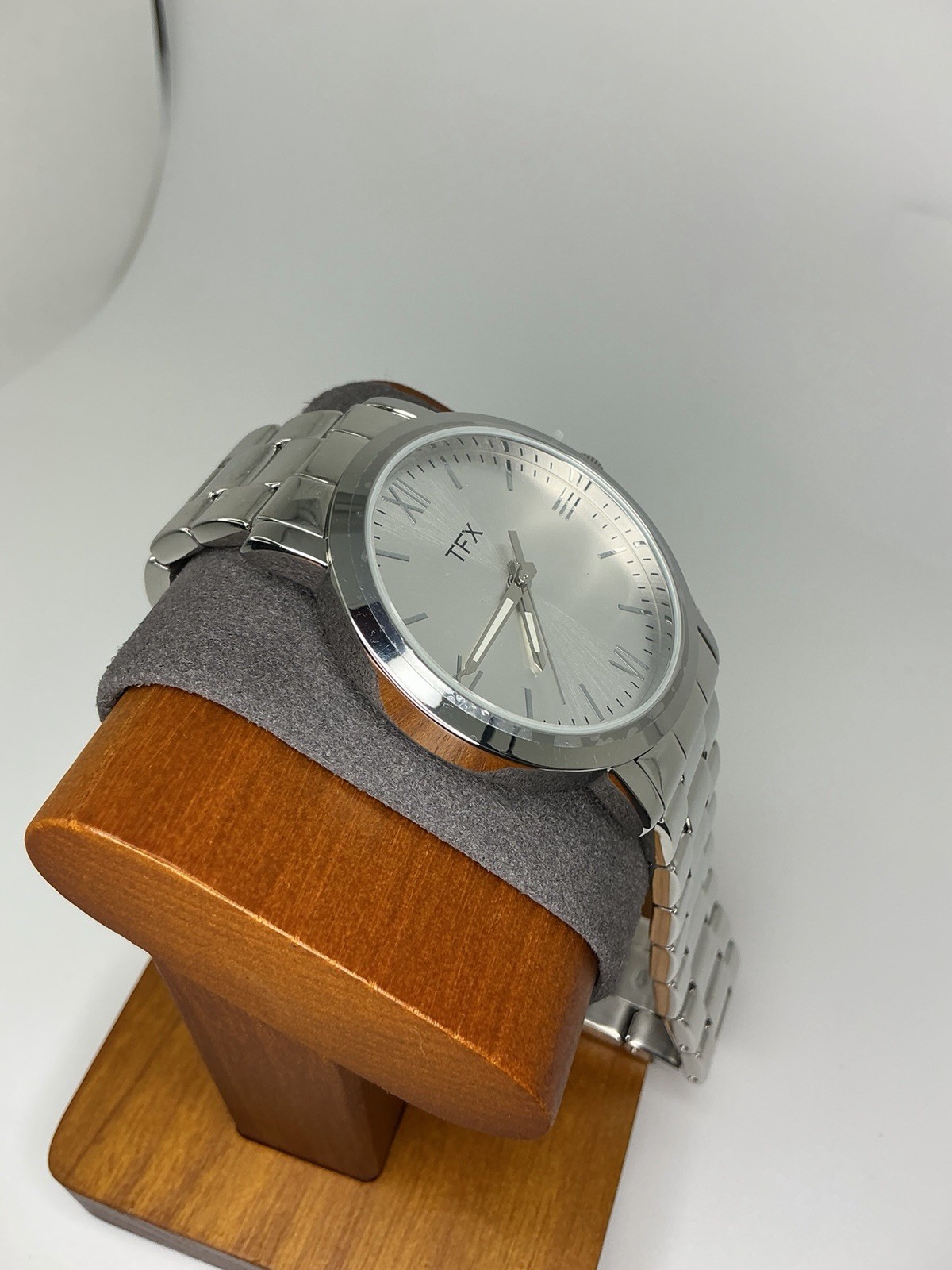 TFX Unisex Analog Quartz Watch Silver Sunburst Dial Roman/Stick Metal Bracelet
