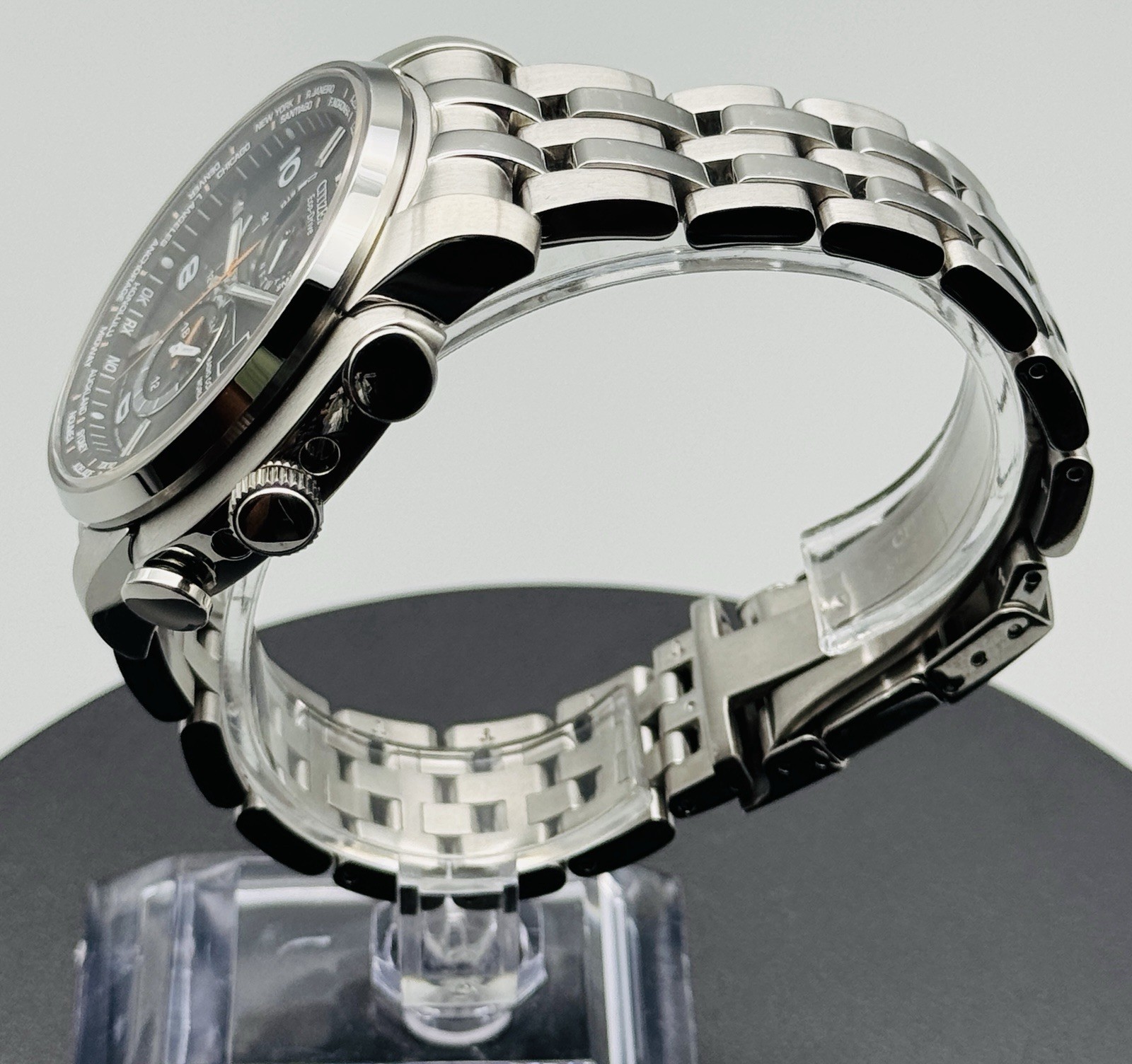 Citizen Eco-Drive Watch World Time A-T Radio Controlled Sapphire AT9010-52E