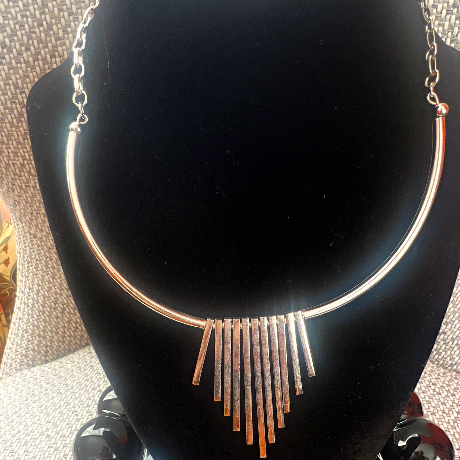Celebrity NY Signed Silver Tone Tassel Fringe Pendant Cable Chain Necklace