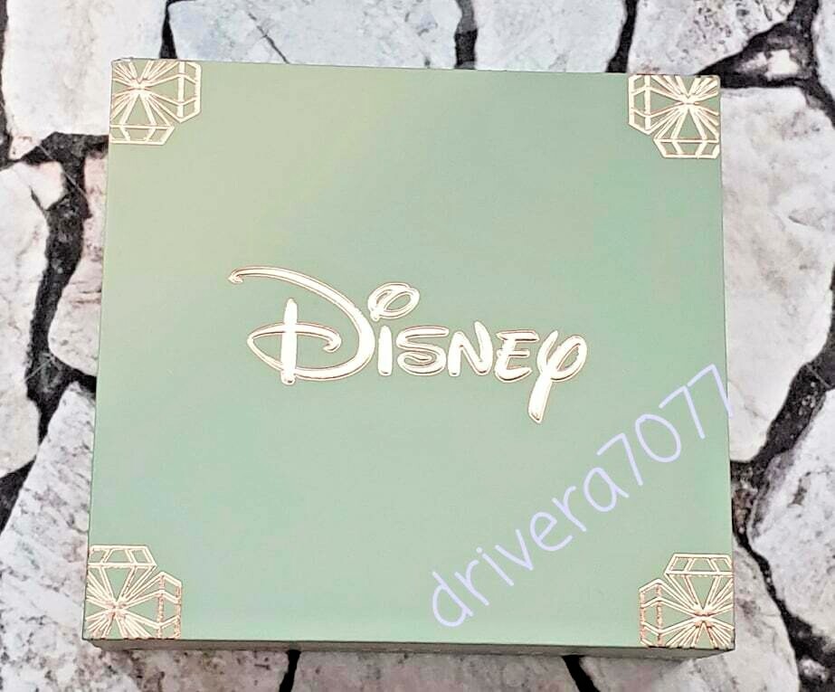 Discontinued Disney design from about 5 years ago. Brand new in original box.