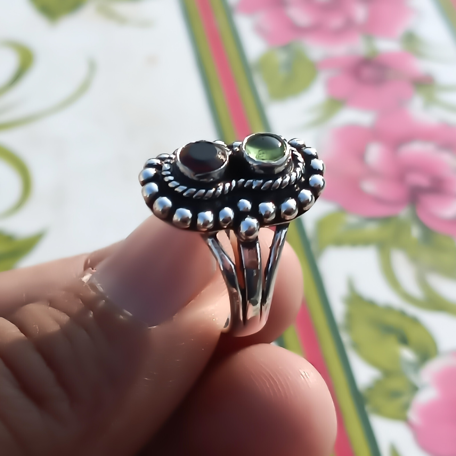 Mozambique Garnet Cut & Peridot Gemstone 925 Sterling Silver Handmade Ring/p-112