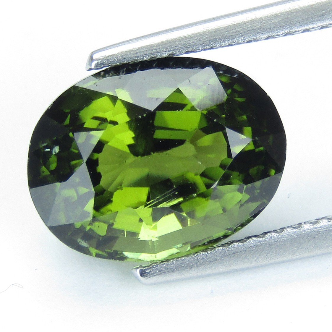 6.16Cts Genuine Amazing Natural Green Tourmaline 12.2×9.4mm Oval Shape