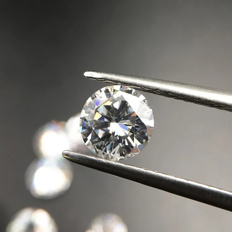 5.30 MM SIZE 2 Pieces White LAB Created CVD Diamonds Cut, G-H, VS For Pendent