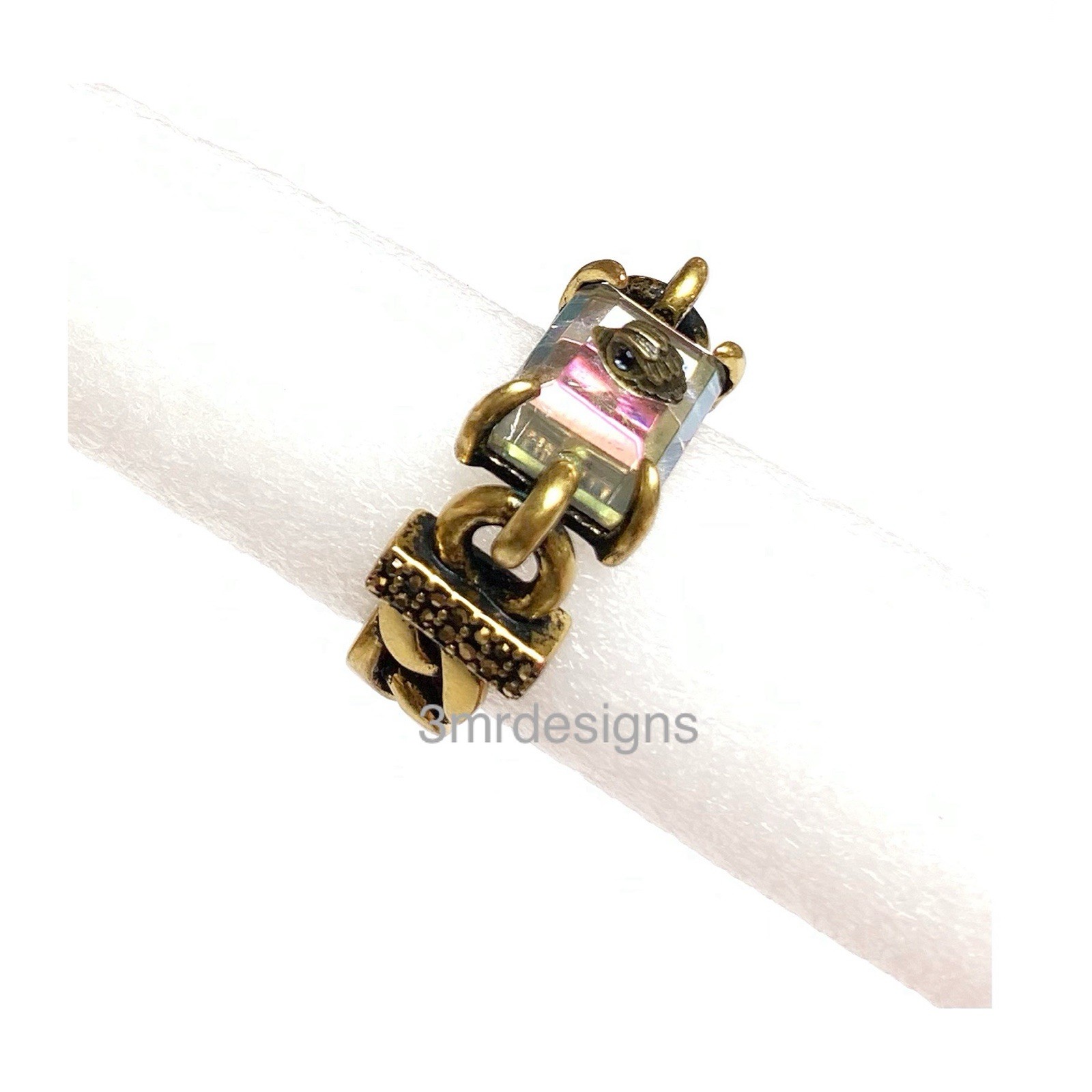 NIB KURT GEIGER EAGLE HEAD Antique Gold Tone Iridescent Crystal Ring-Sz.9