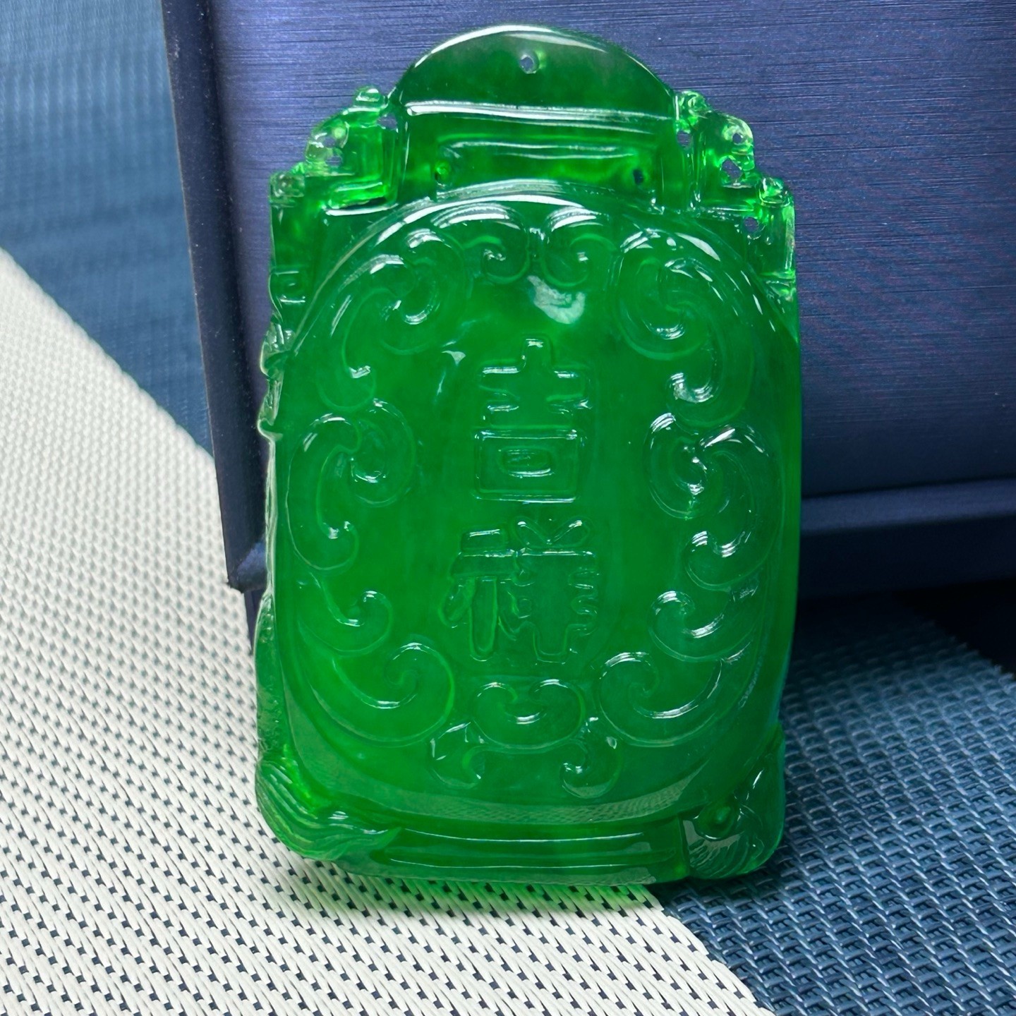 Natural ice green Burmese Jade Jadeite Carved Dragon Pendant&Necklaces