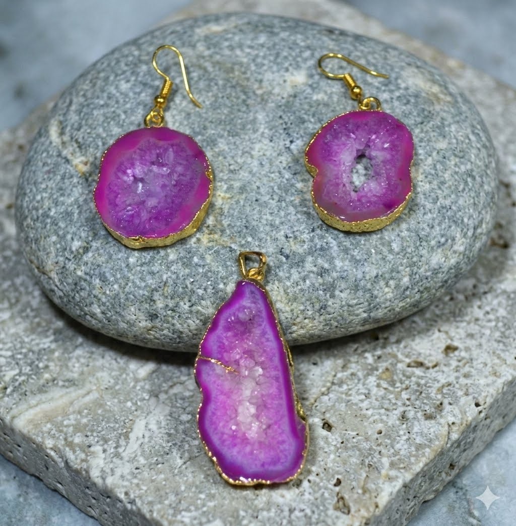 130 Ct. Gold Electro Plated Pink Agate Gemstone Pendant Earrings Set-A588