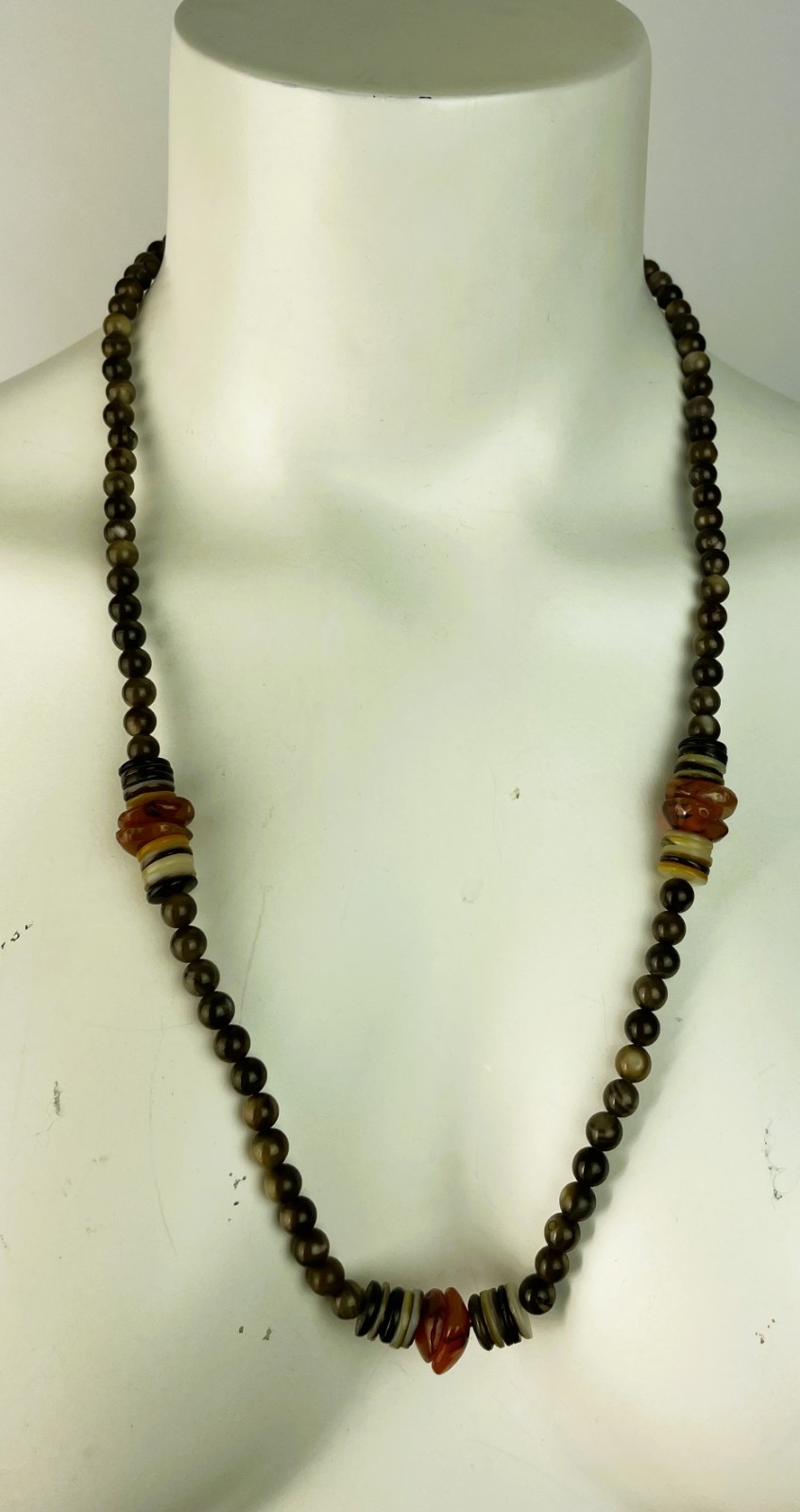 VTG 1970s Agate & Shell Beaded Bohemian Necklace tone necklace 26″, S14